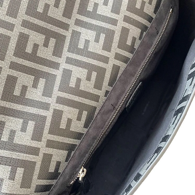 Vintage HOT Black Motif In Fendi Messenger Fabric Bag Large FF 0805